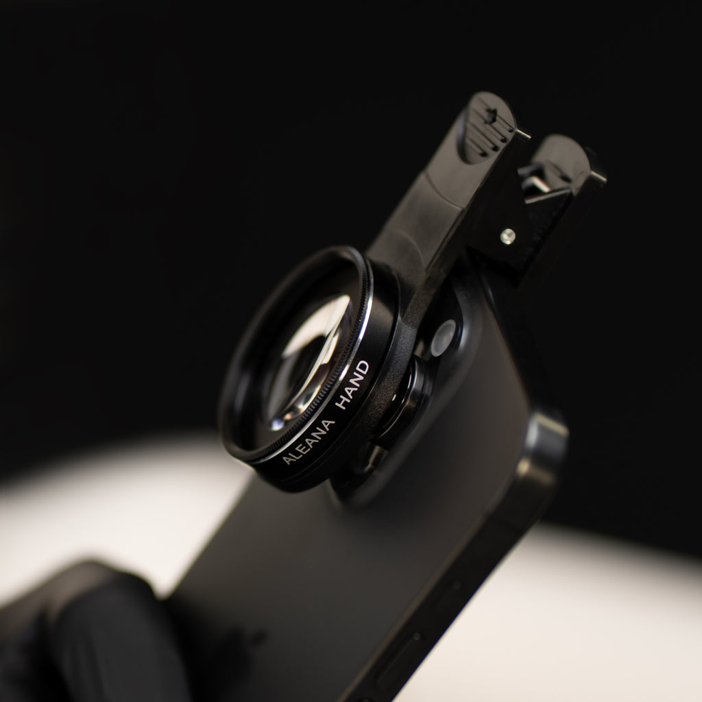 Aleana Hand Pro Grade Macro Lens 2-in-1 for Smartphones – Perfect for ...