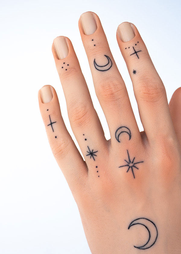 Tatuado Practica LifeLike Mano Completa "Tatuaje de Luna"