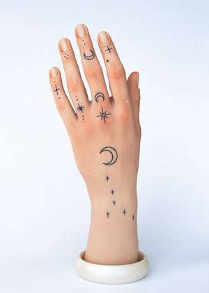 Abrir la imagen en la presentación de diapositivas, Tatuado Practica LifeLike Mano Completa &quot;Tatuaje de Luna&quot;

