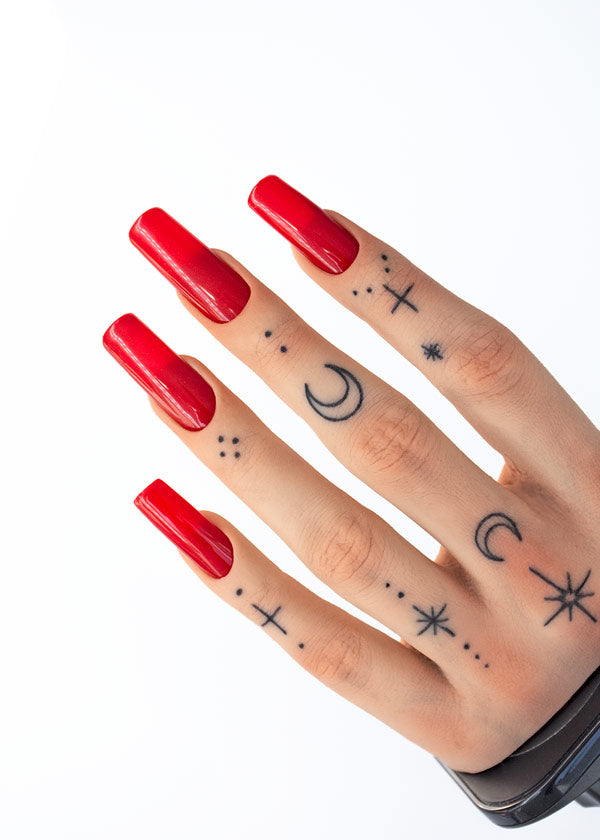 Práctica Tatuada Magnética LifeLike Media Mano "Luna"
